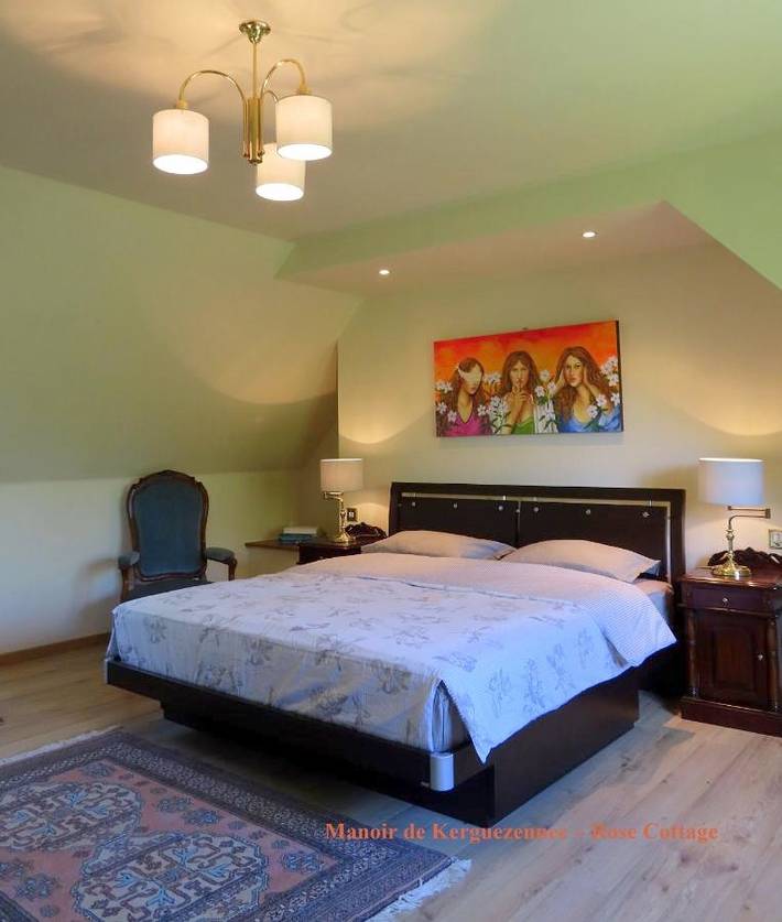 Location de vacances pour 4 personnes, avec vue et jardin à Saint-Clet - 3