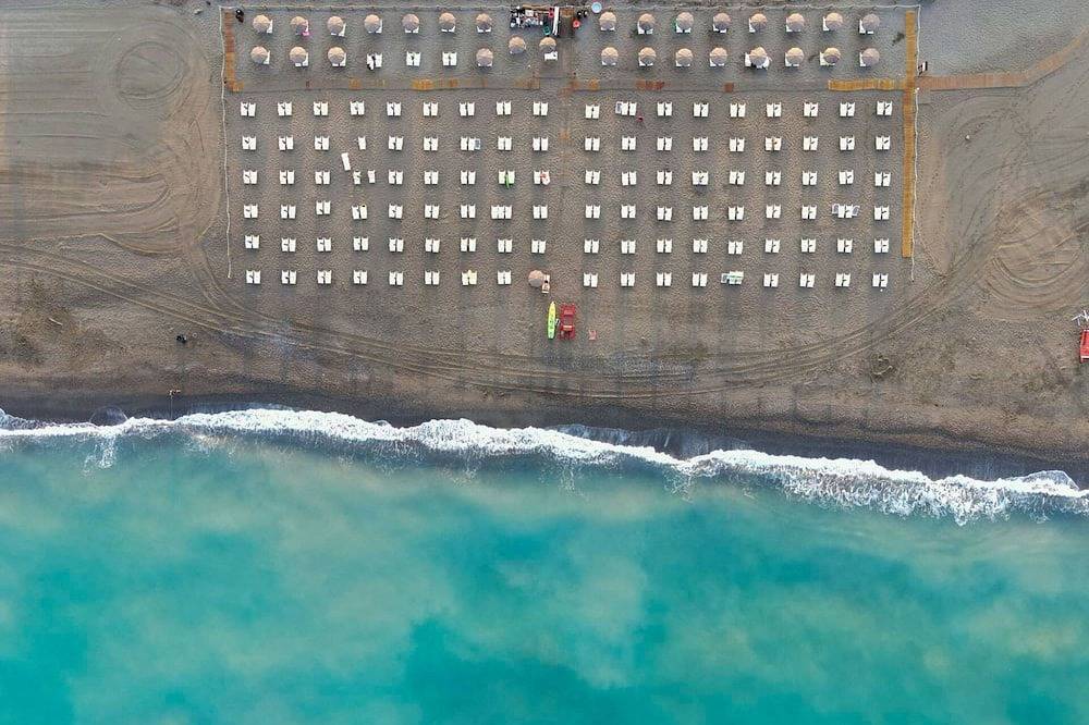 Beautiful apartment in villa for 5 people with pool, Wifi, A/C, terrace and pets allowed in Marina di Bibbona, Bibbona