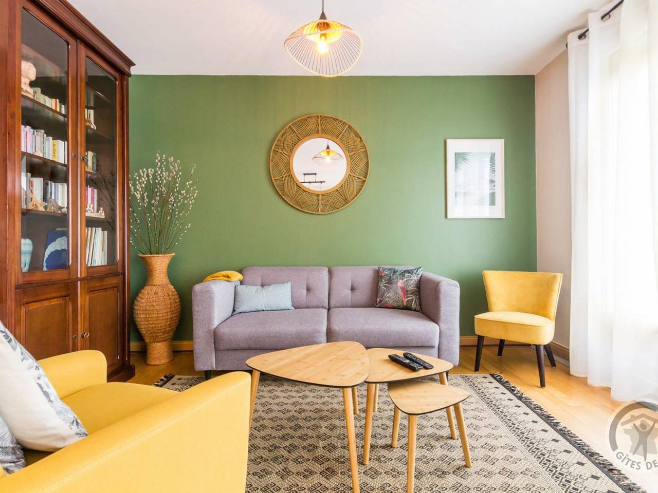 Apartamento entero, Amplio apartamento con balcón soleado en Granville in Granville, Côte de la Déroute