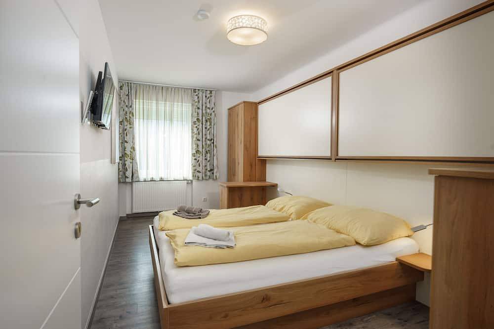 Entire apartment, Salzburg: Apartment Riverside 2 for 1 - 12 people in Salzburg, Salzburg region