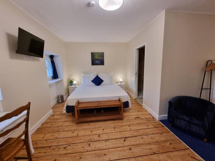 Hôtel pour 2 personnes, avec terrasse et vue à Bazas - 4