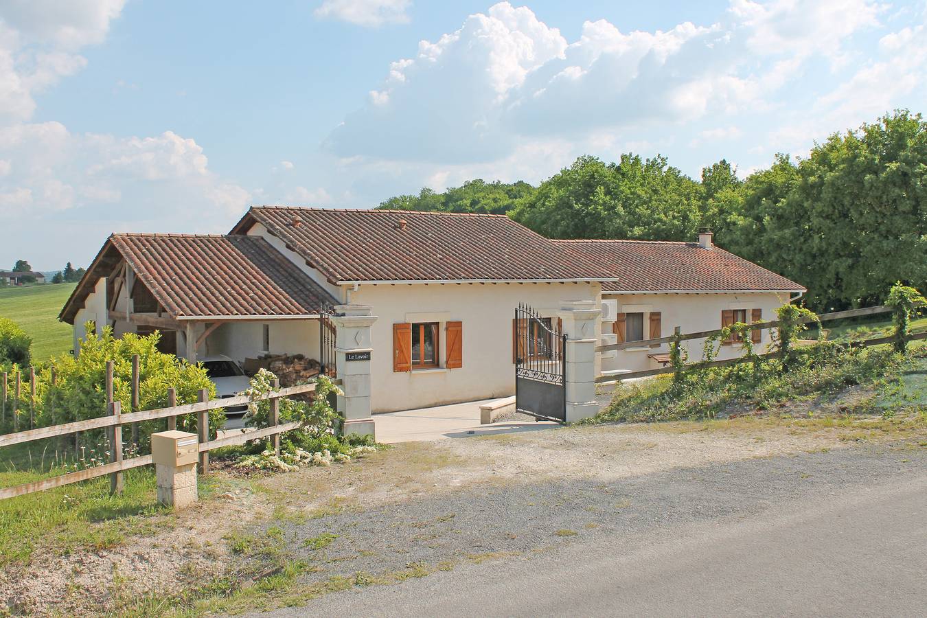 Lavoir in Pillac, Charente