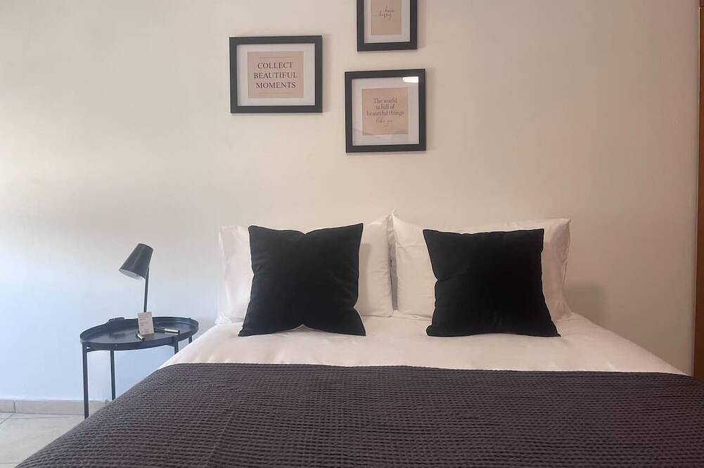 Ganze Wohnung, Phaedrus Living: Hoopoe Residencies 202 in Nikosia, Südzypern
