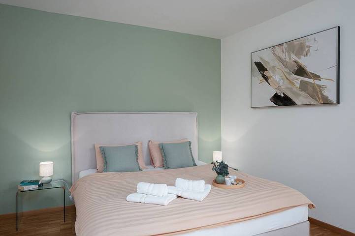 Entire apartment, Suite Modern in Ascona, Ticino Alps and Verbano