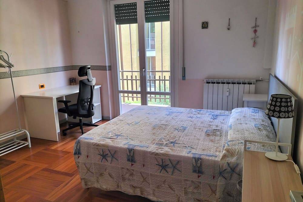 Geheel appartement, Licht, ruim, terrassen, een stap verwijderd van de zee, high-speed wifi, Cinqueterre in Sestri Levante (City), Sestri Levante