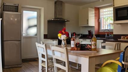 Maison De Vacances pour 6 Personnes dans Rayssac, Région de Lacaune, Photo 1