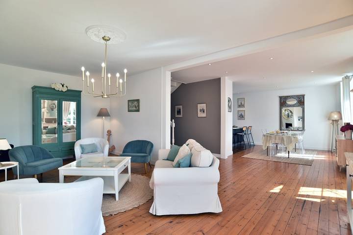 Location de vacances pour 6 personnes, avec jardin à Créhen - 2