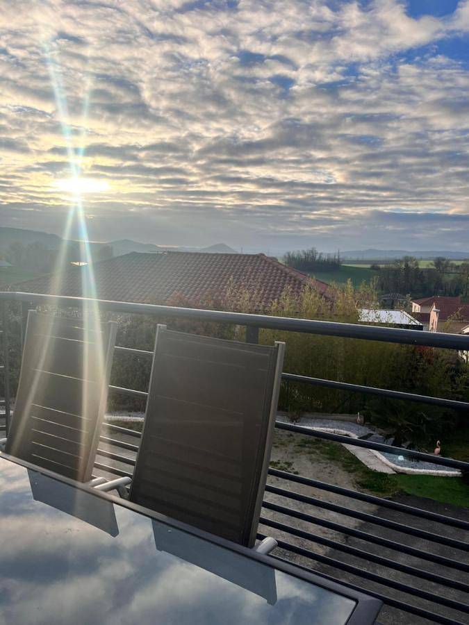Double Room in Pérignat-sur-Allier, Région de Clermont-Ferrand