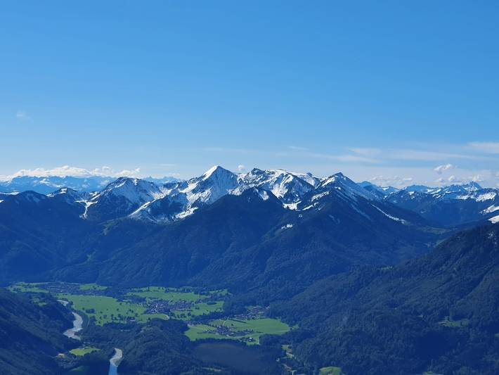 Ganze Ferienwohnung, Ferienwohnung Leo - Ferienwohnung Leo, 65qm, 1. Og, 2 Schlafzimmer, Kachelofen, großer Balkon in Schleching, Bayerische Alpen