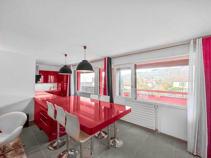 Gîte pour 8 personnes, avec vue et jardin à Saint-Geoire-en-Valdaine - 4