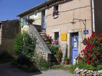 Cottage pour 2 personnes, animaux acceptés à Saint-Saturnin-lès-Apt