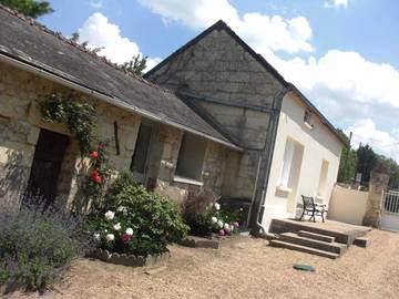 Gîte pour 6 personnes, avec piscine et jardin à Allonnes