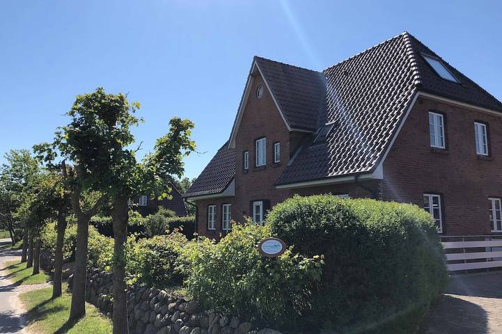 Ferienwohnung für 2 Personen, mit Garten in Utersum