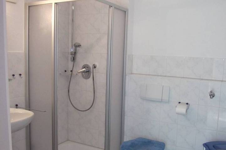 Ferienwohnung für 2 Personen, mit Terrasse und Garten in Eriskirch - 3