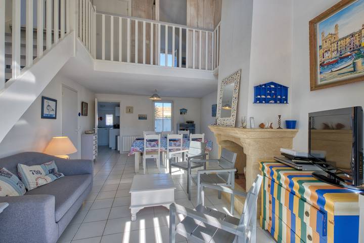 La Maison Orion - Oléron, à 1km de la plage in Dolus-d'Oléron, Côte de Beauté