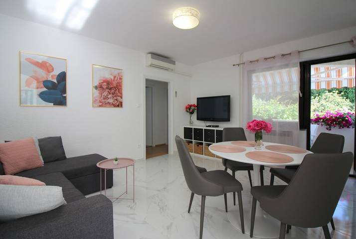 Ferienwohnung für 3 Personen, mit Terrasse und Garten in Poreč - 3