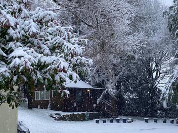 Gîte pour 2 personnes, avec jardin ainsi que terrasse et jacuzzi en Irlande