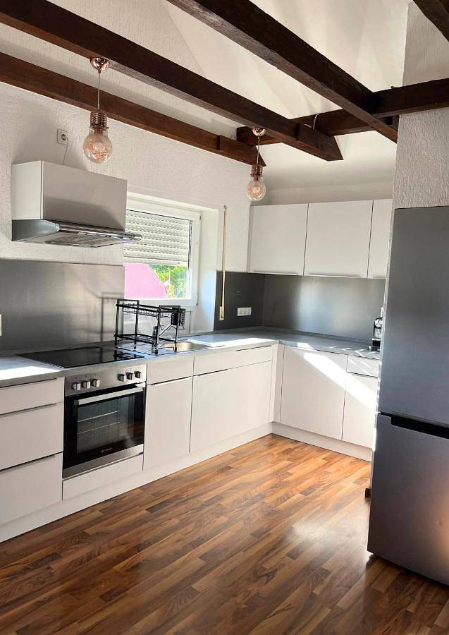 Ferienwohnung für 7 Personen, mit Ausblick und Seeblick sowie Balkon in Fränkisches Weinland - 2