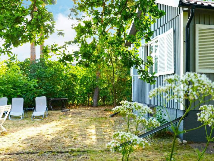 Ferienhaus für 4 Personen, mit Terrasse und Garten in Mönsterås und Umgebung