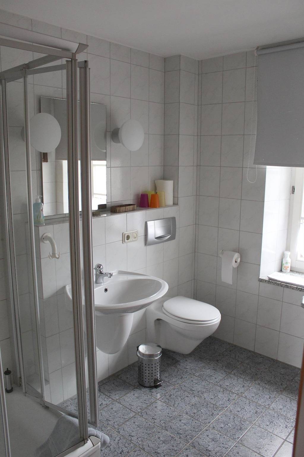 Ganze Ferienwohnung, 4-Bettwohnung Obergeschoß in Halsdorf, Eifelkreis Bitburg-Prüm