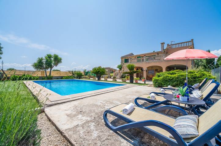 Gomila in Sa Pobla, Mallorca Norden