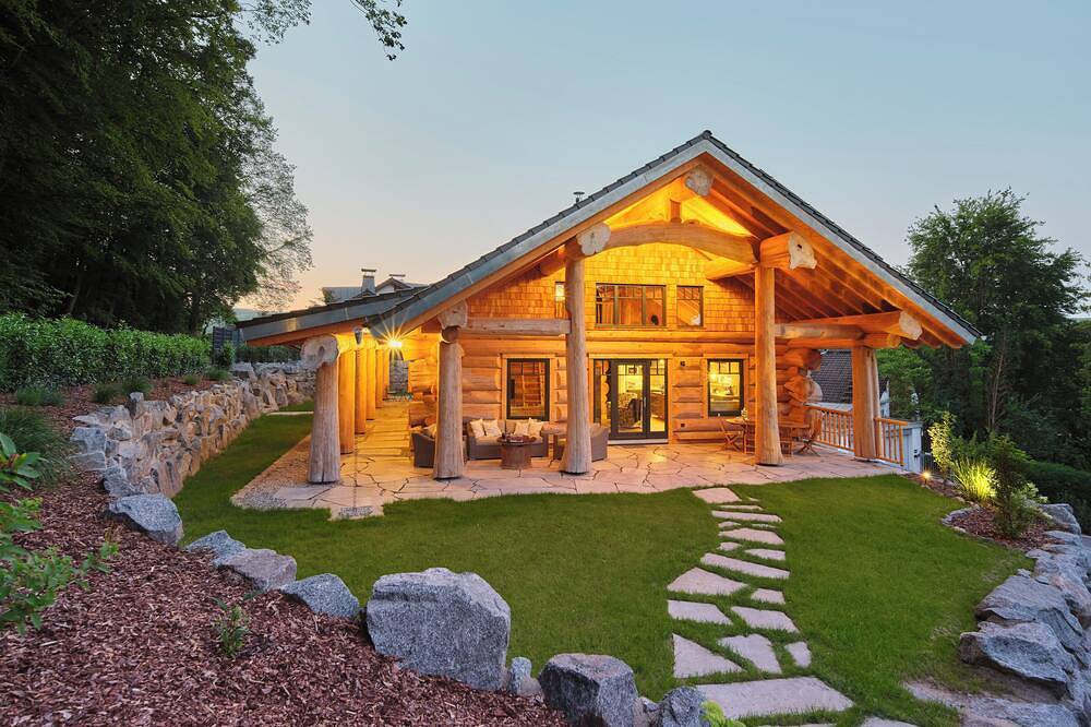 Eveningwood Luxus Blockhaus mit Sauna in Heimbuchenthal, Mainviereck