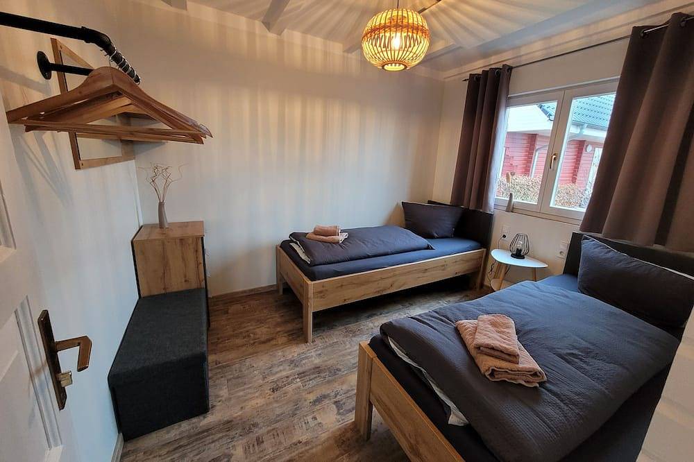 Ferienhäuser Oberdorla am Mittelpunkt Deutschland/Thüringen in Oberdorla, Vogtei