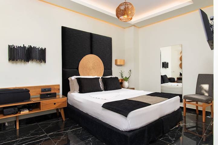 Maison d’hôte pour 2 personnes, avec jacuzzi dans Milos - 3