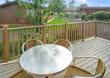 Chalet for 4 People in Norfolk, East of England, Photo 2