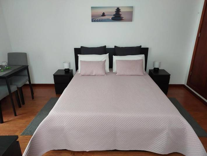 Gîte pour 2 personnes, avec terrasse et jardin à Lajes das Flores