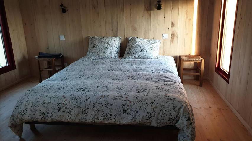 Location de vacances pour 2 personnes, avec Terrasse et Vue à Ambillou-Château