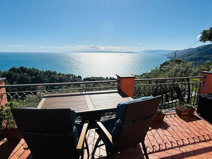 Casa de férias para 4 pessoas, com Terraço e Jardim e ainda Piscina and Vista