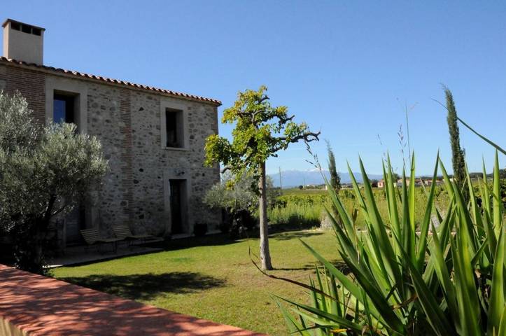 Location de vacances pour 6 personnes, avec terrasse et vue à Brouilla - 2