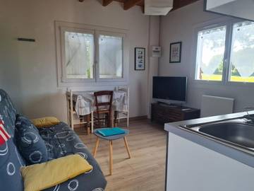 Gîte pour 2 personnes, avec terrasse et vue à Duhort-Bachen