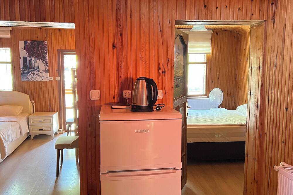 Entire apartment, 3-bedroom apartment in lovely Trabzon, Uzungol with Wifi in Çaykara, Trabzon Province