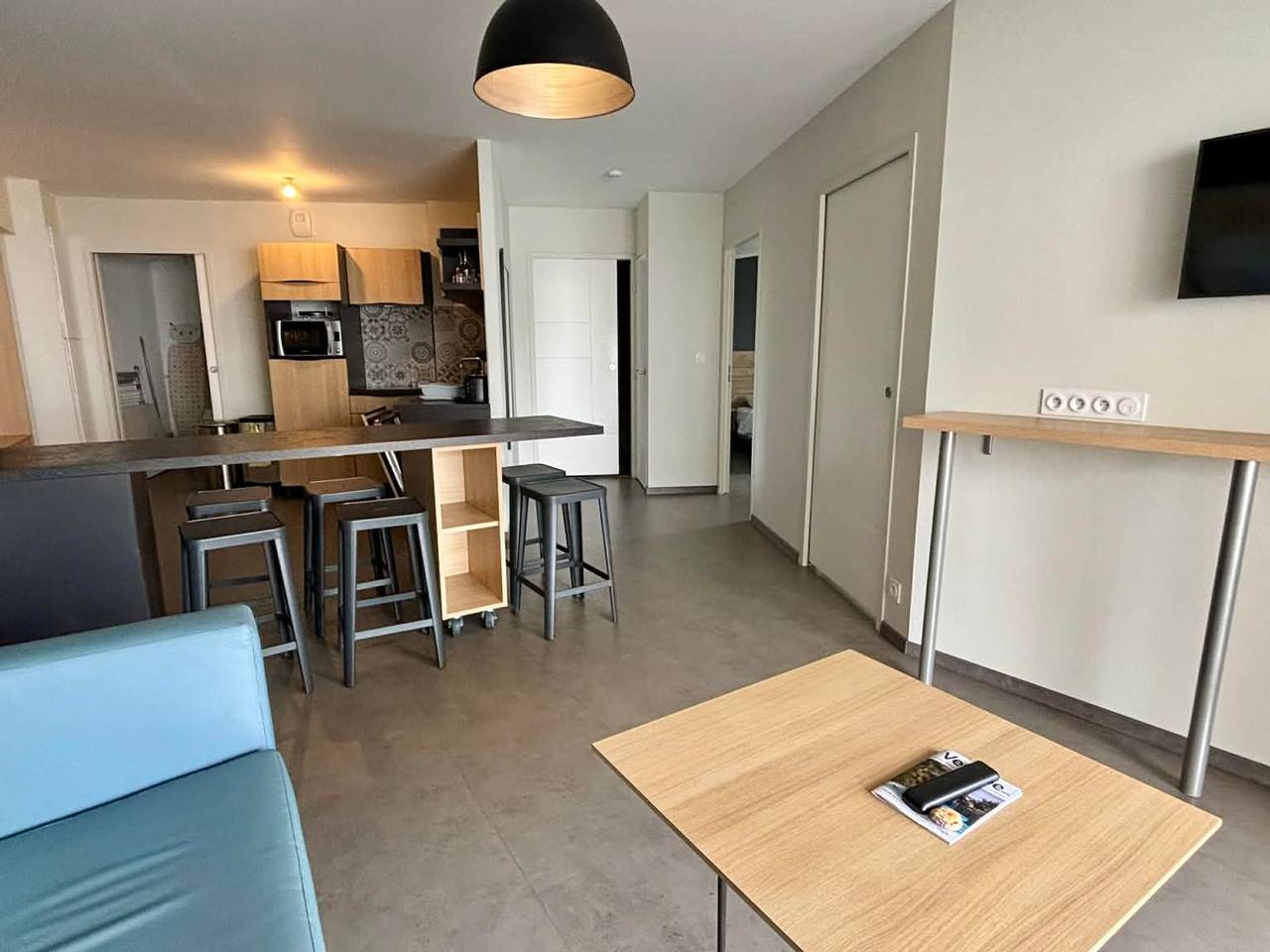 Appartement entier, Appartement Pmr avec balcon, 2 chambres, accès direct plage, piscine, parking sécurisé - La Tranche-sur-Mer in La Tranche-sur-Mer, Vendée