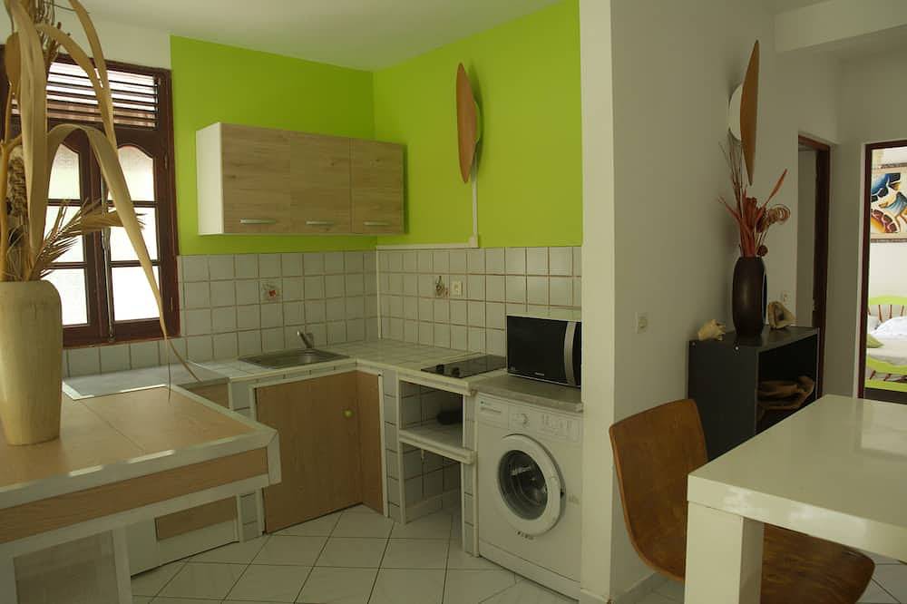 Appartement entier, Cozy one-bedroom apartment at the bottom of the villa in Le Gosier, Guadeloupe