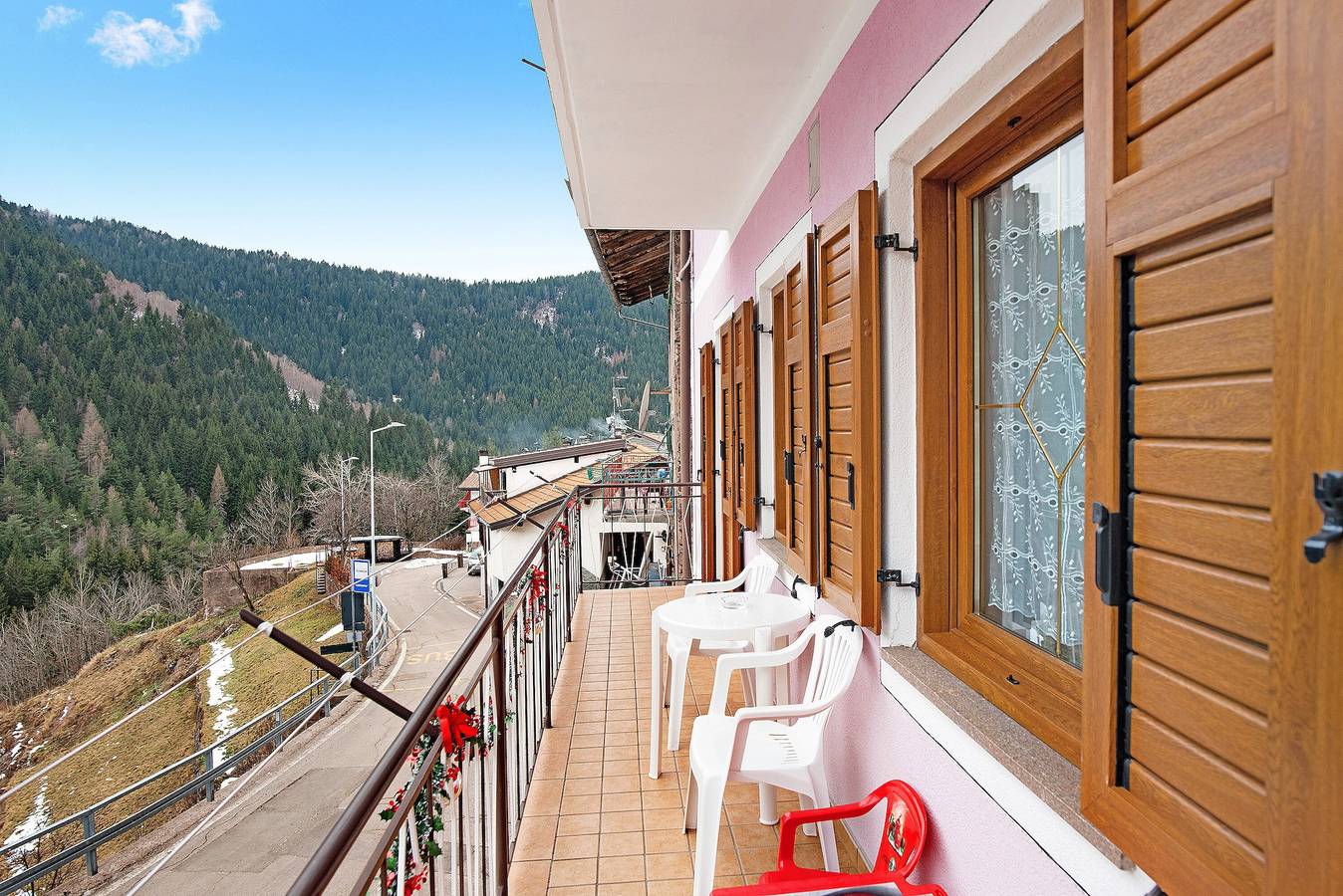 Appartamento intero, Appartamento "Alessio" con vista sulle montagne e balcone in Sicine, Valfloriana