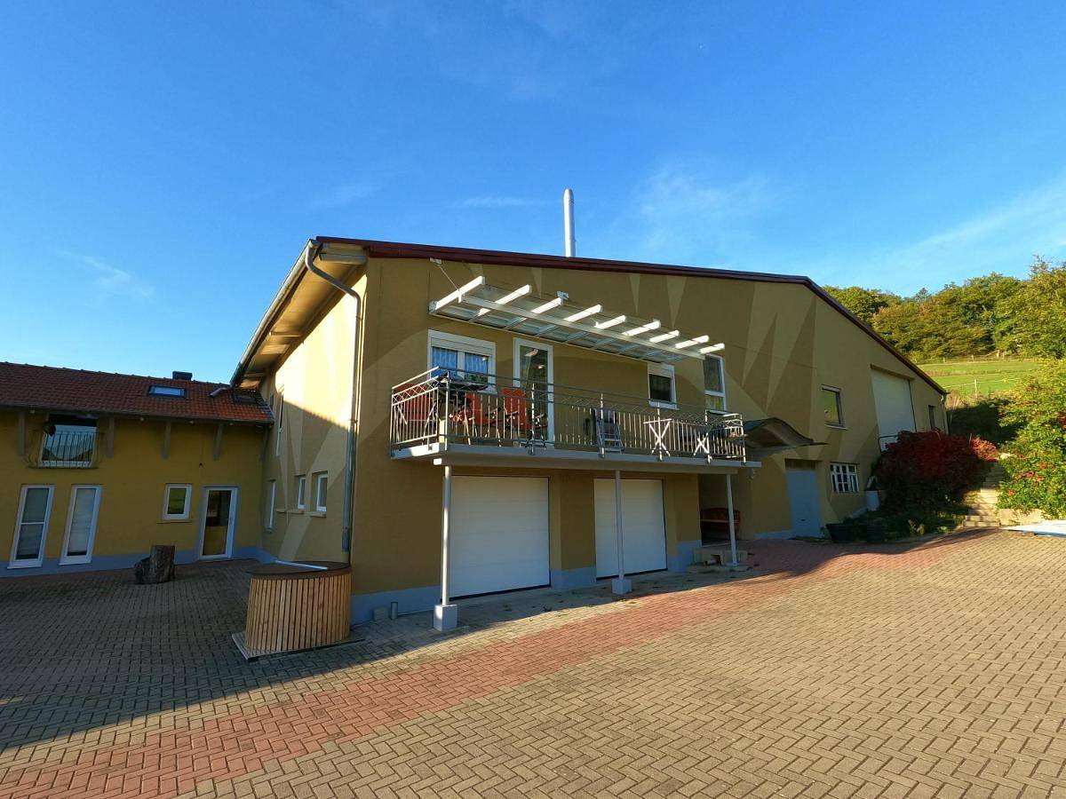 Ganze Wohnung, Ferienwohnungen Sonnenhof in Bisterschied, Pfälzer Bergland