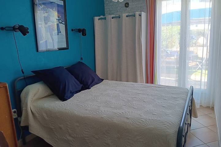 Location de vacances pour 3 personnes, avec terrasse et jardin à San-Giuliano - 2