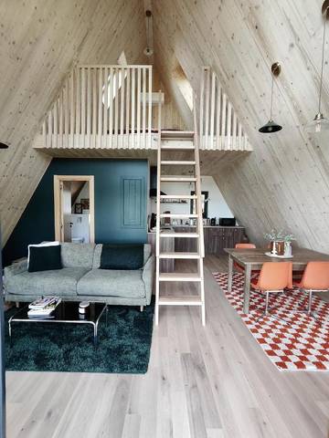 Gîte pour 4 personnes, avec vue ainsi que terrasse et jardin à Plazac