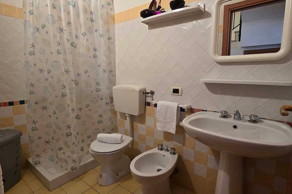 Cozy two-story house in the center of Marzamemi and 100 meters from the sea in Marzamemi, Provincia de Siracusa