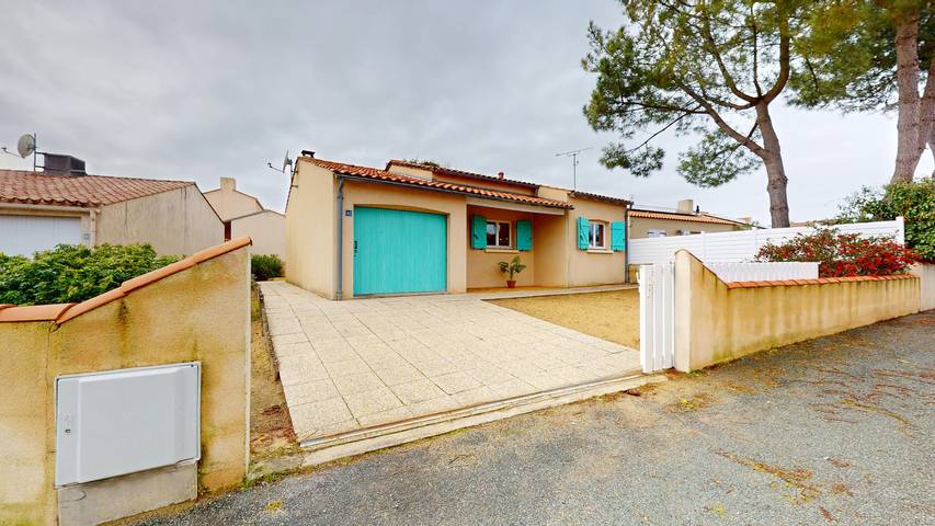 Location de vacances pour 7 personnes, avec terrasse dans Plage de La Parée