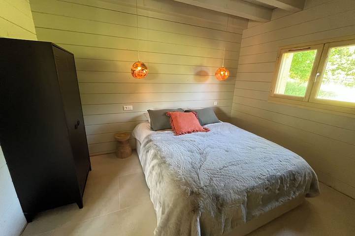 Gîte pour 6 personnes, avec jardin et terrasse, animaux acceptés à Saint-Sauveur-Camprieu - 4