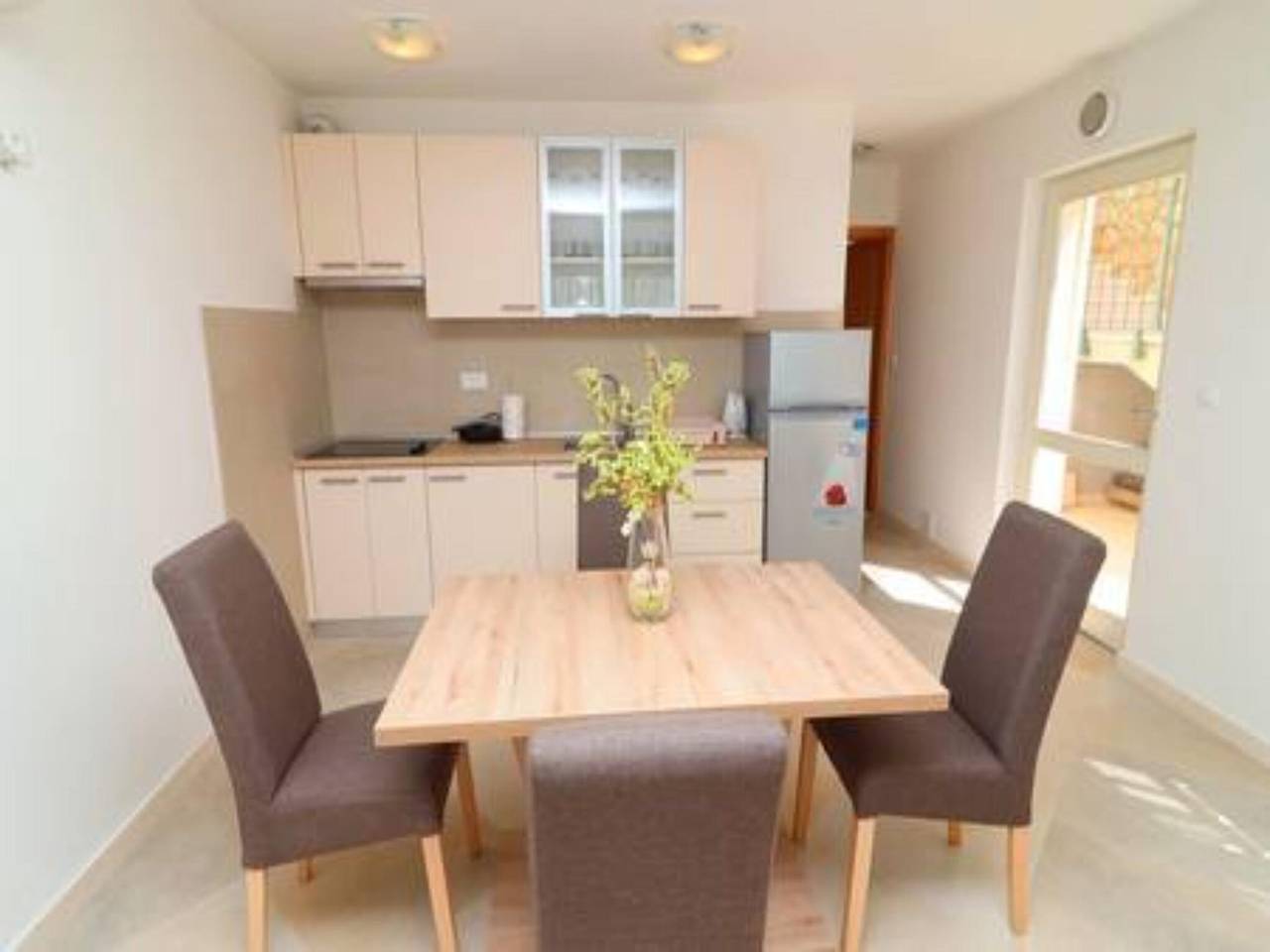 Ganze Wohnung, Apartments Seafront Silence - One Bedroom Apartment with Terrace and Sea View in Trstenik, Peljesac