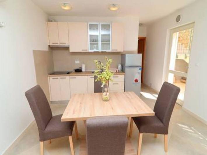 Ferienwohnung für 4 Personen, mit Terrasse auf Peljesac - 2