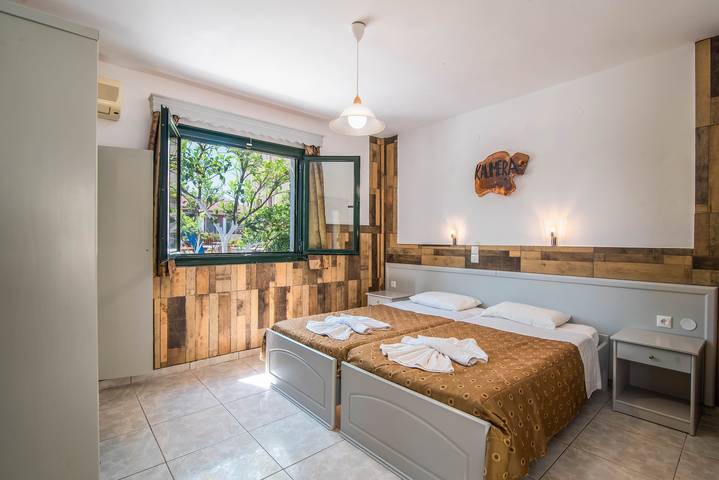 Hel studio-lejlighed, Studio for 3 personer med balkon in Arillas, Korfu