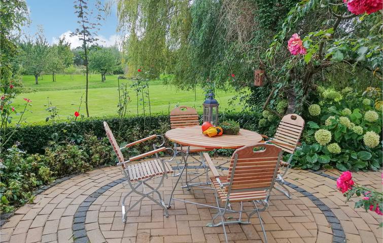 Ferienhaus für 6 Personen, mit Terrasse und Garten in Drochtersen - 2