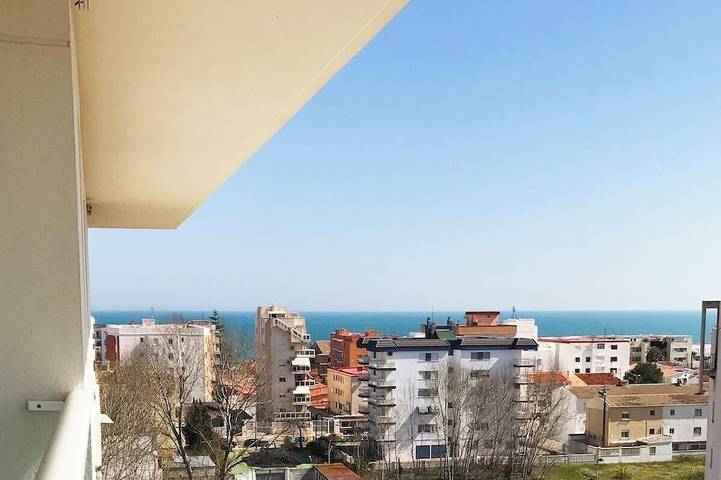 Appartement de vacances pour 5 personnes, avec bassin pour enfant et piscine ainsi que balcon et jardin - 1