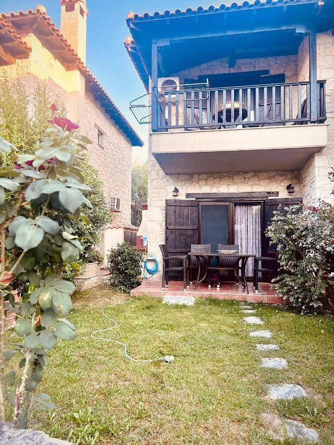 Location de vacances pour 4 personnes, avec vue et jardin à Afitos - 2